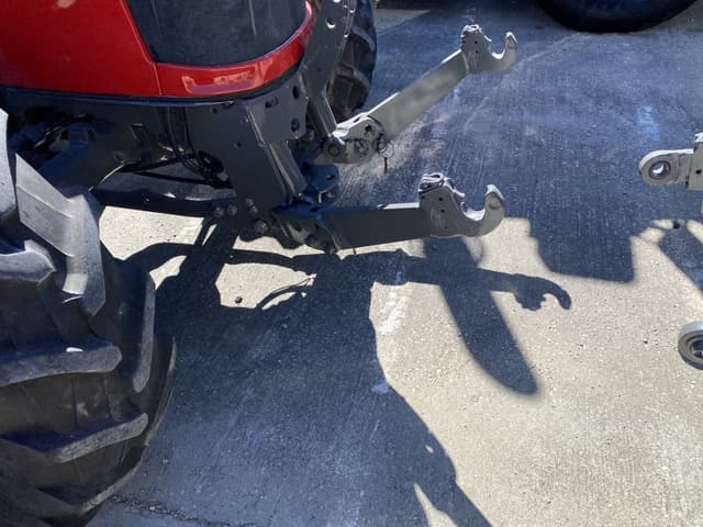 Image of Massey Ferguson 4710 equipment image 4