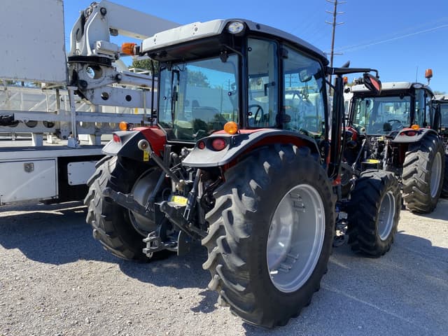 Image of Massey Ferguson 4710 equipment image 2