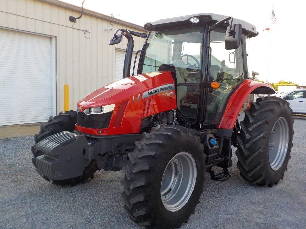 Image of Massey Ferguson 5712SL Primary image