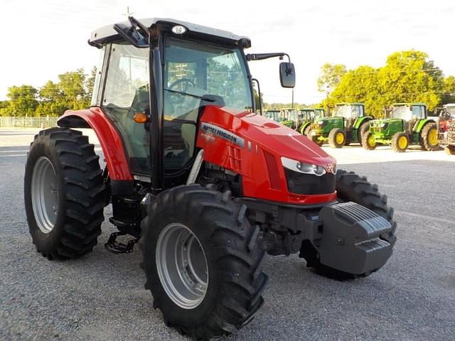 Image of Massey Ferguson 5712SL equipment image 1