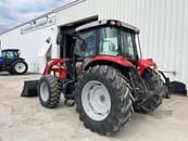 Thumbnail image Massey Ferguson 5712S 3