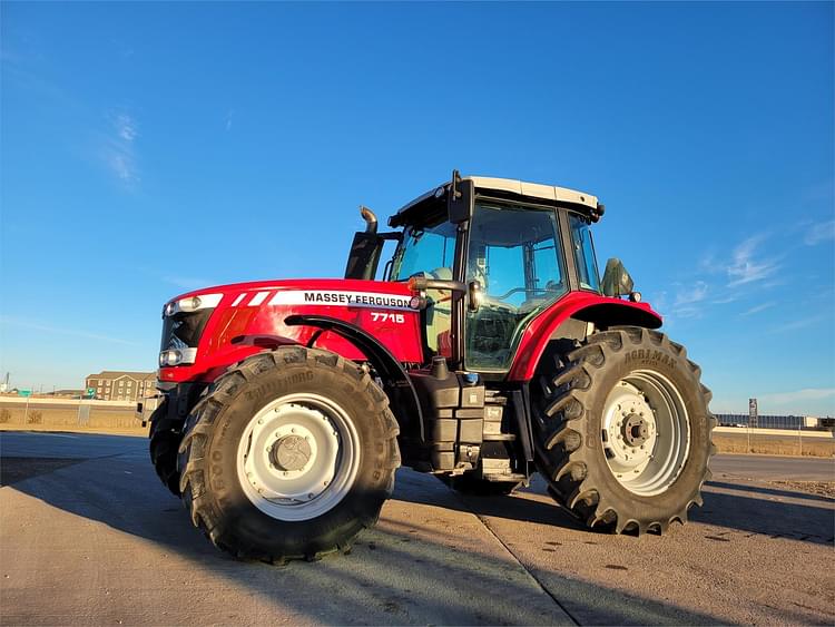 2017 Massey Ferguson 7715 Equipment Image0