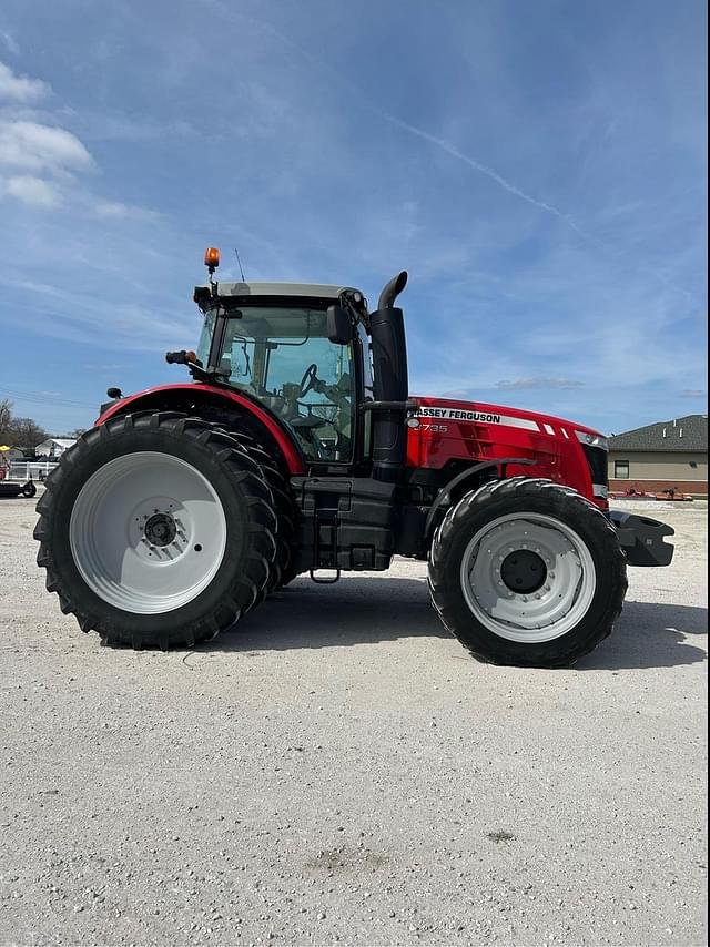 Image of Massey Ferguson 8735 equipment image 1