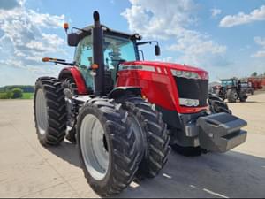 2017 Massey Ferguson 8735 Image