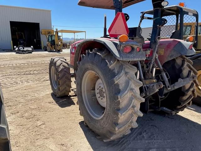 Image of Massey Ferguson 4707 equipment image 1