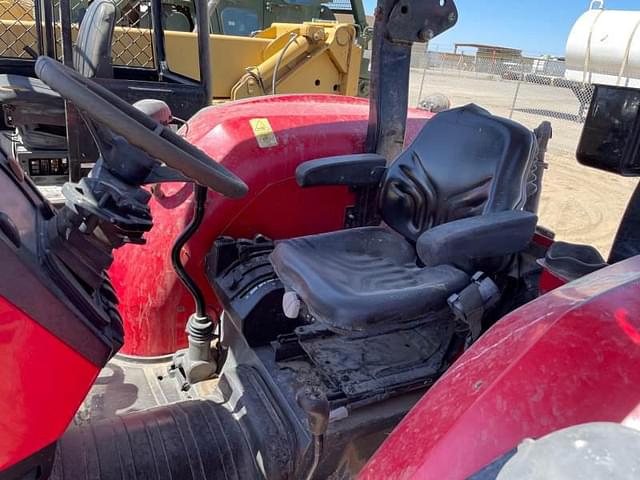 Image of Massey Ferguson 4707 equipment image 2