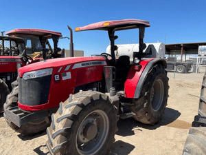 2017 Massey-Ferguson MF4707 4P Image