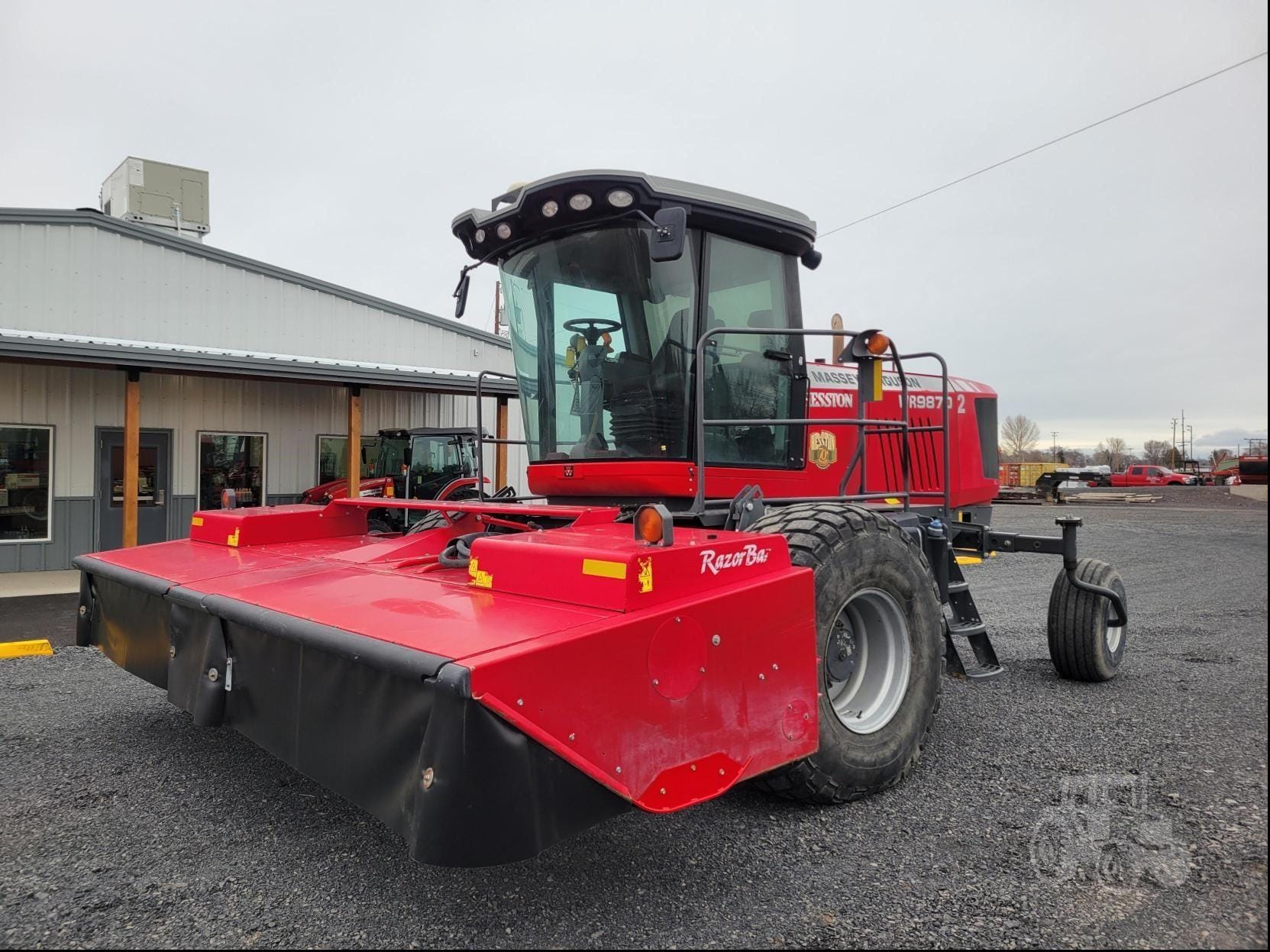 2017 Massey Ferguson WR9870 Equipment Image0