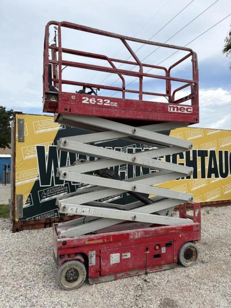 2017 MEC 2632SE Equipment Image0