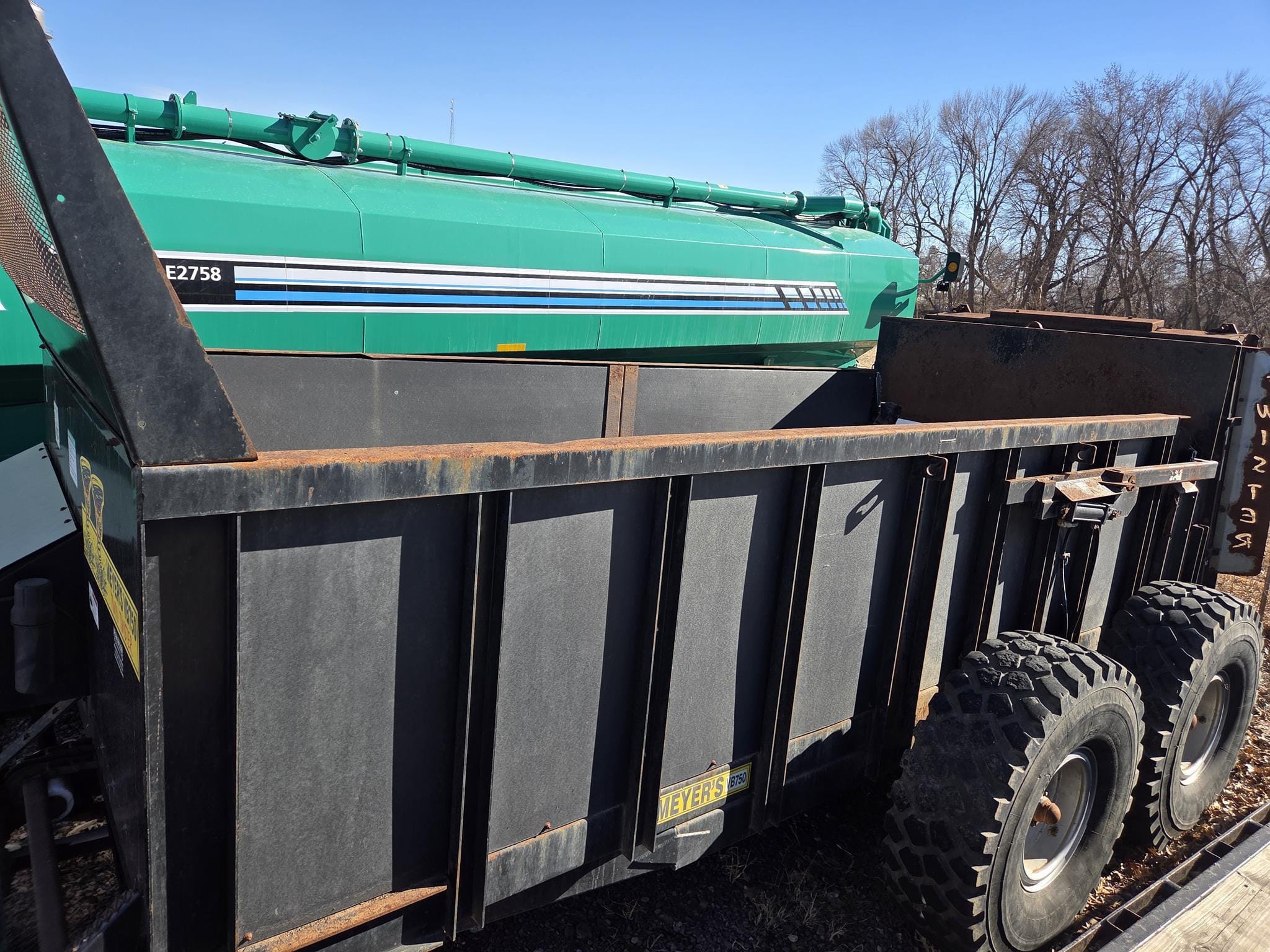 2017 Meyer's VB750 Equipment Image0