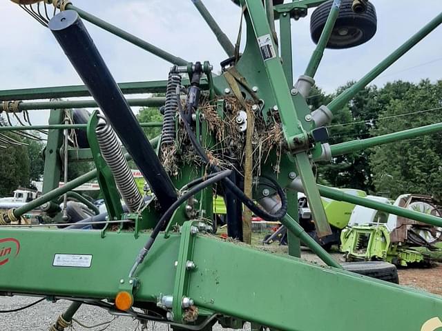 Image of Krone Swadro TS740 equipment image 2