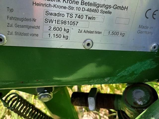 Image of Krone Swadro TS740 equipment image 4