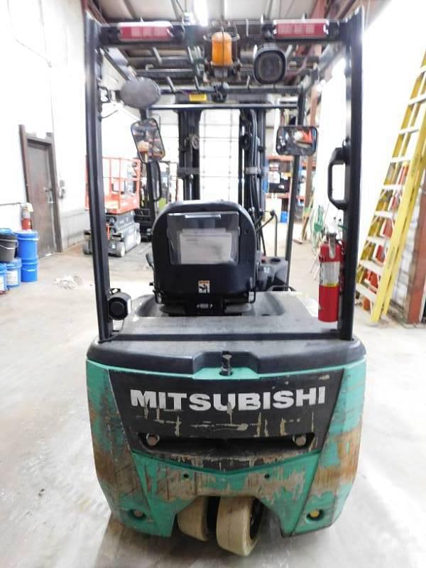 Image of Mitsubishi FB20PNT equipment image 2