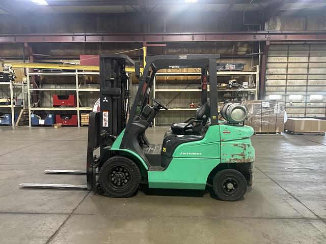 Image of Mitsubishi FG25N equipment image 2