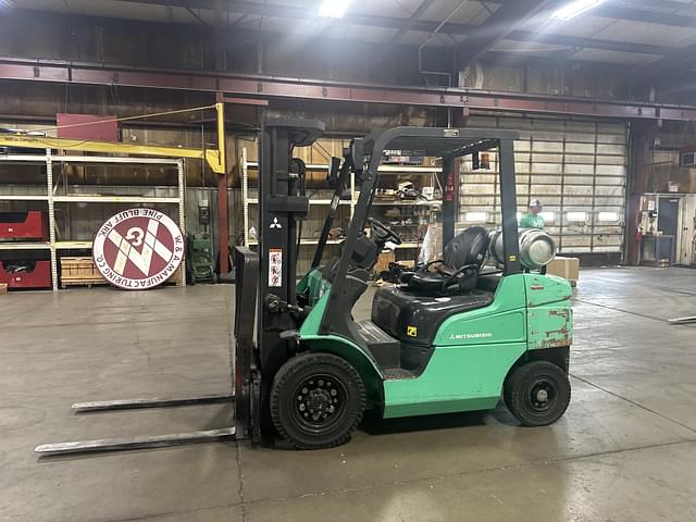 Image of Mitsubishi FG25N equipment image 1