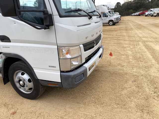 Image of Mitsubishi Fuso FE160 equipment image 4