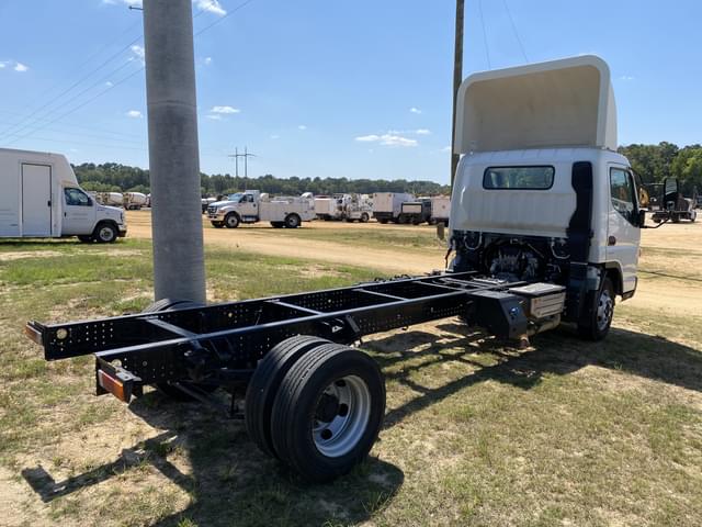 Image of Mitsubishi Fuso FE160  equipment image 2