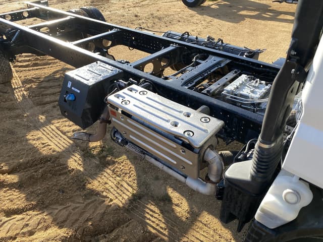 Image of Mitsubishi Fuso FE160 equipment image 4