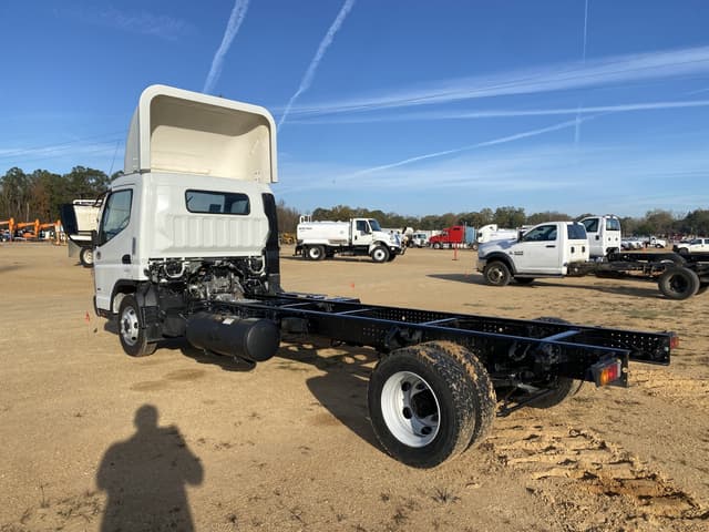 Image of Mitsubishi Fuso FE160 equipment image 1