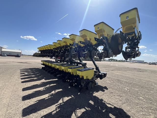 Image of Moore-Built 24R30 equipment image 3