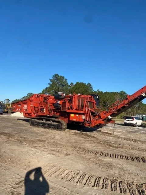 2018 Morbark 6400XT Equipment Image0