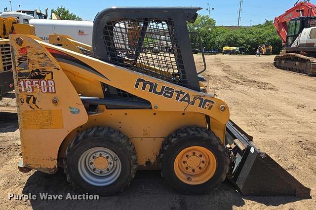 Image of Mustang 1650R equipment image 3