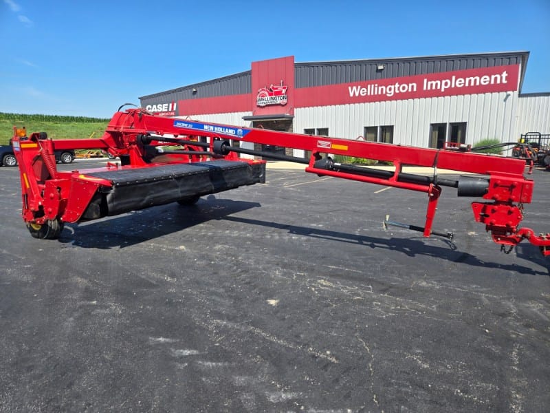 2017 New Holland 313 Equipment Image0