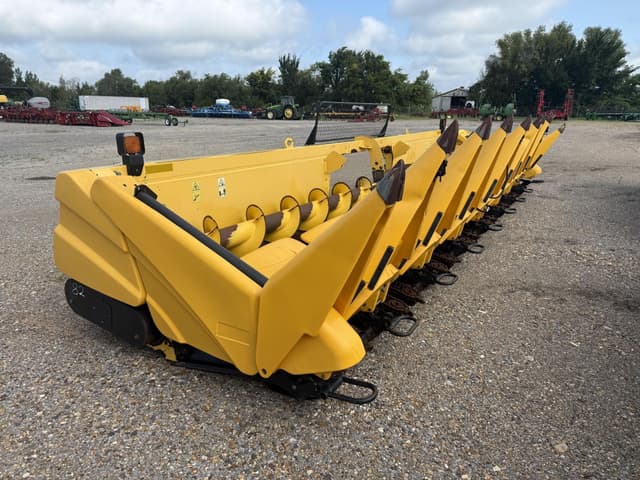 Image of New Holland 980CR equipment image 1