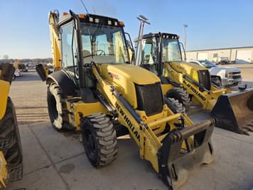 Main image New Holland B95C
