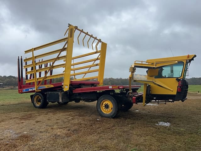 Image of New Holland H9870 equipment image 2