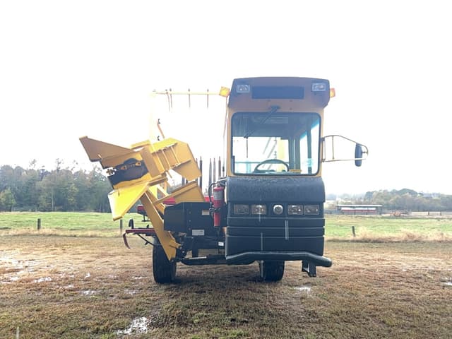 Image of New Holland H9870 equipment image 1