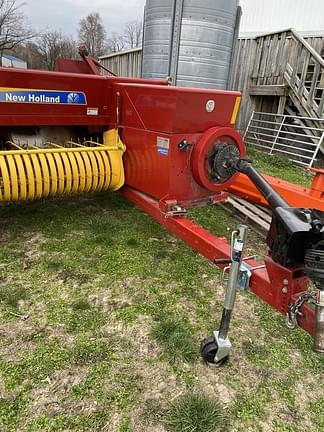 2017 New Holland BC5060 Equipment Image0