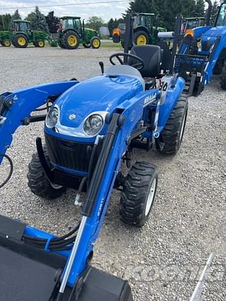 2017 New Holland Boomer 24 Equipment Image0