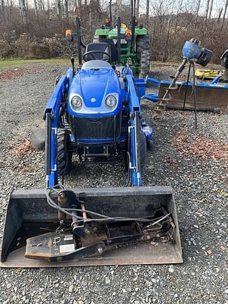 Image of New Holland Boomer 24 equipment image 1