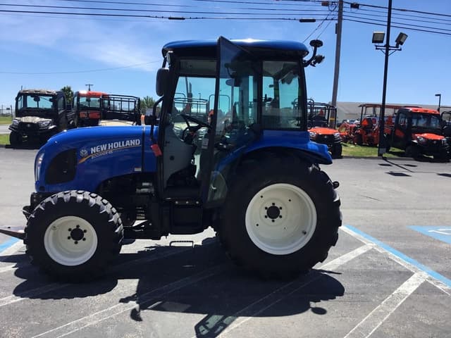 Image of New Holland Boomer 45 equipment image 4
