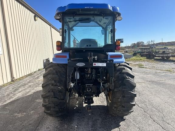 Image of New Holland Boomer 54D equipment image 4