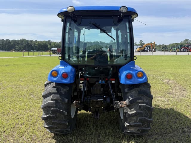 Image of New Holland Boomer 55 equipment image 3