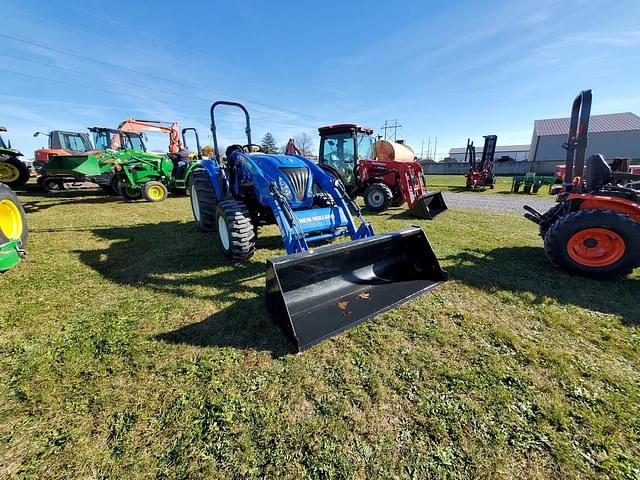 Image of New Holland Boomer 55 equipment image 1