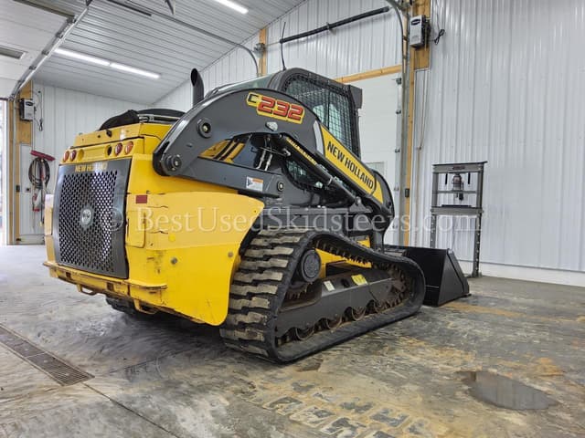 Image of New Holland C232 equipment image 4