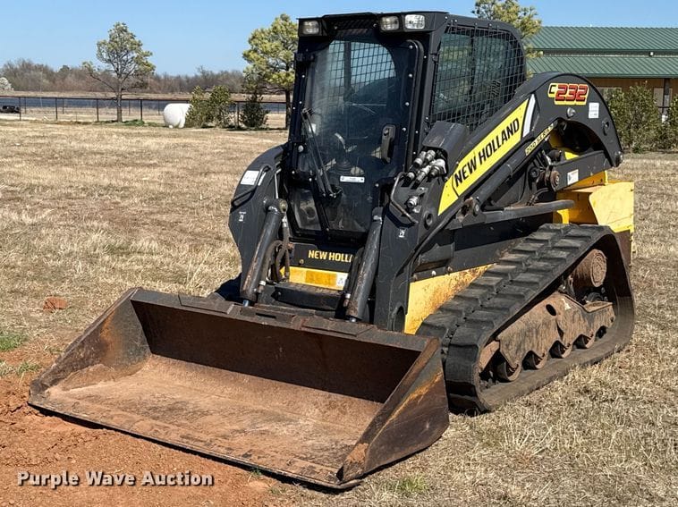 2017 New Holland C232 Equipment Image0