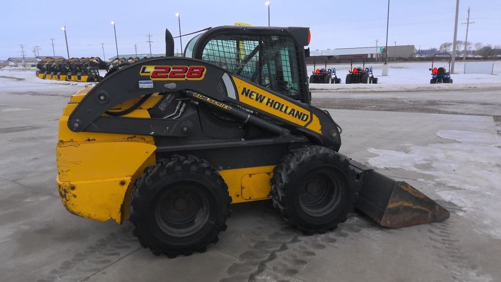 Image of New Holland L228 Primary image