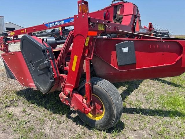 Image of New Holland 313 equipment image 2