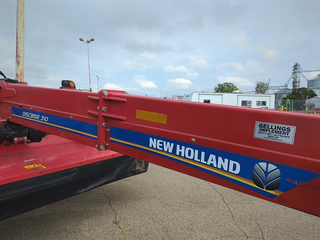 Image of New Holland Discbine 310 equipment image 4