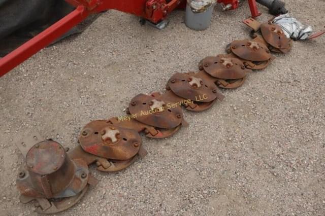 Image of New Holland H6750 equipment image 1
