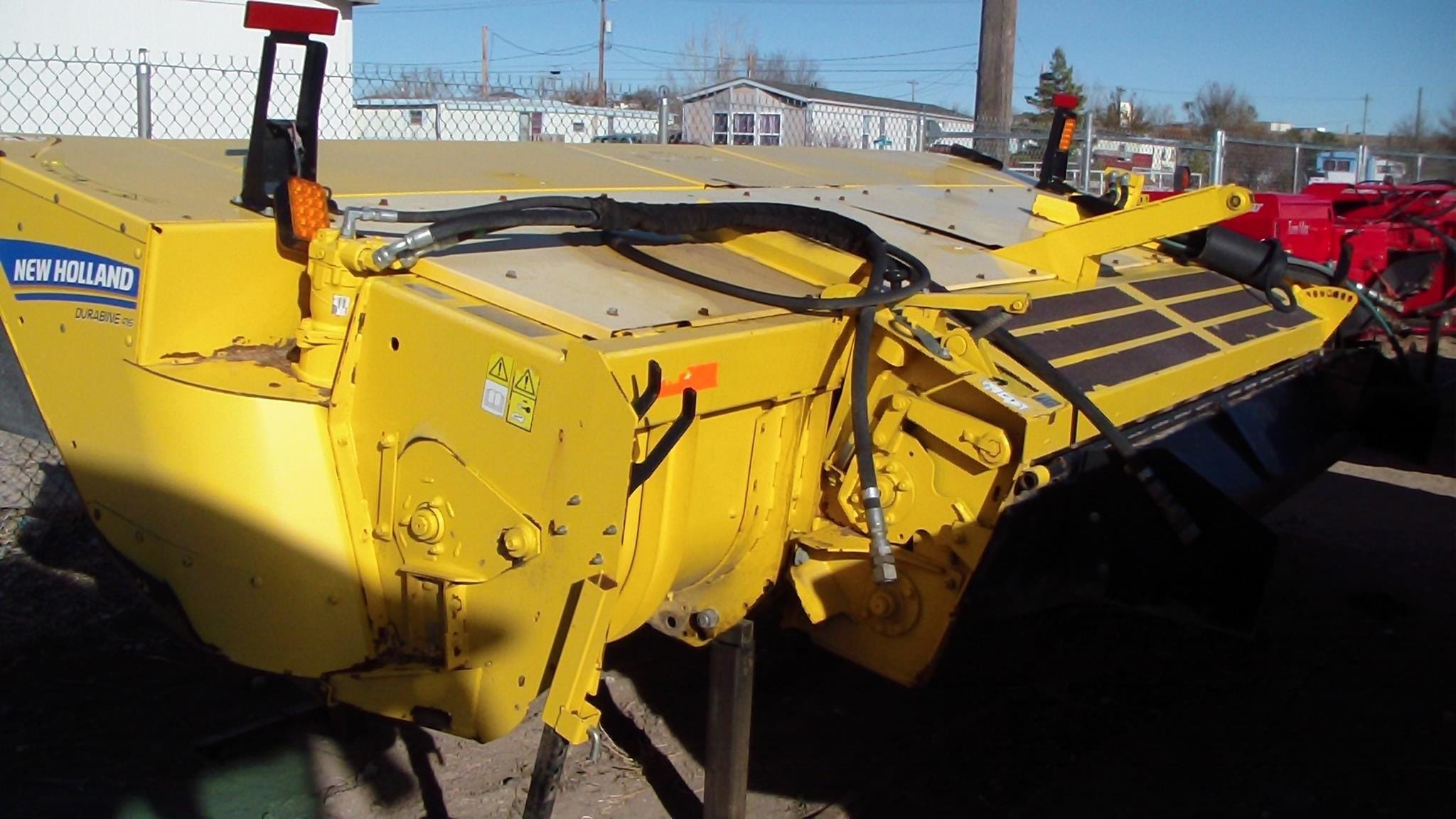 2017 New Holland 416 Plus Equipment Image0