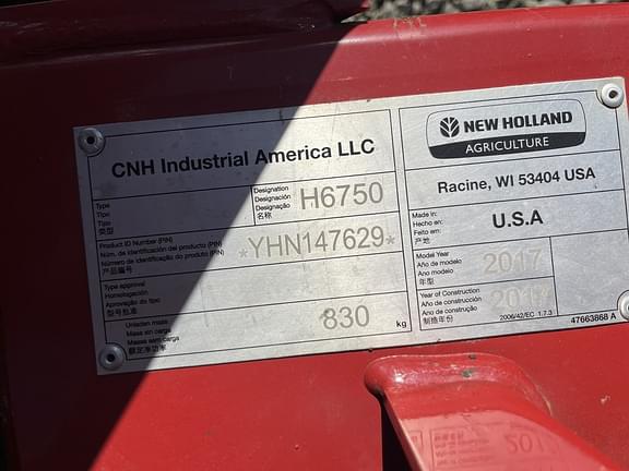 Image of New Holland H6750 equipment image 2