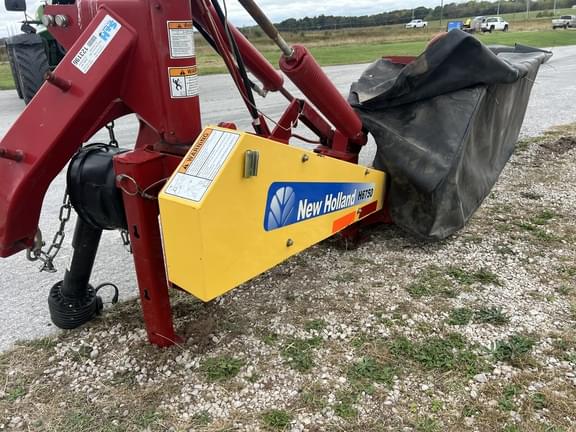 Image of New Holland H6750 equipment image 4