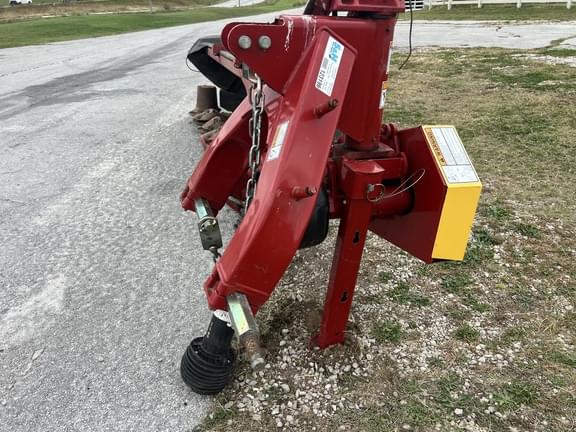 Image of New Holland H6750 equipment image 3