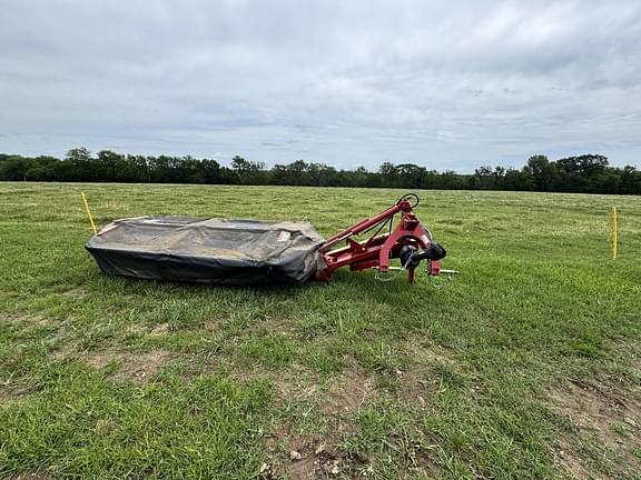 Image of New Holland H6750 equipment image 2