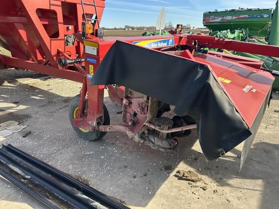 Image of New Holland H7220 equipment image 3